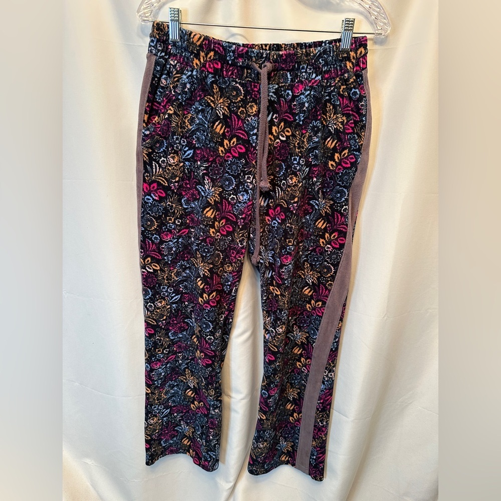 Daily Practice by Anthropologie Size Small Velvet‎ Track Pants Black Blue Floral